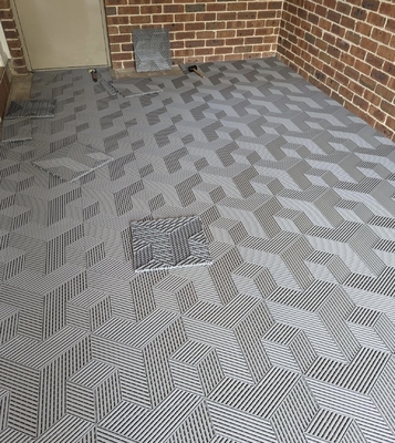 Противовозрастный модульный гаражный пол с полиуретановым покрытием